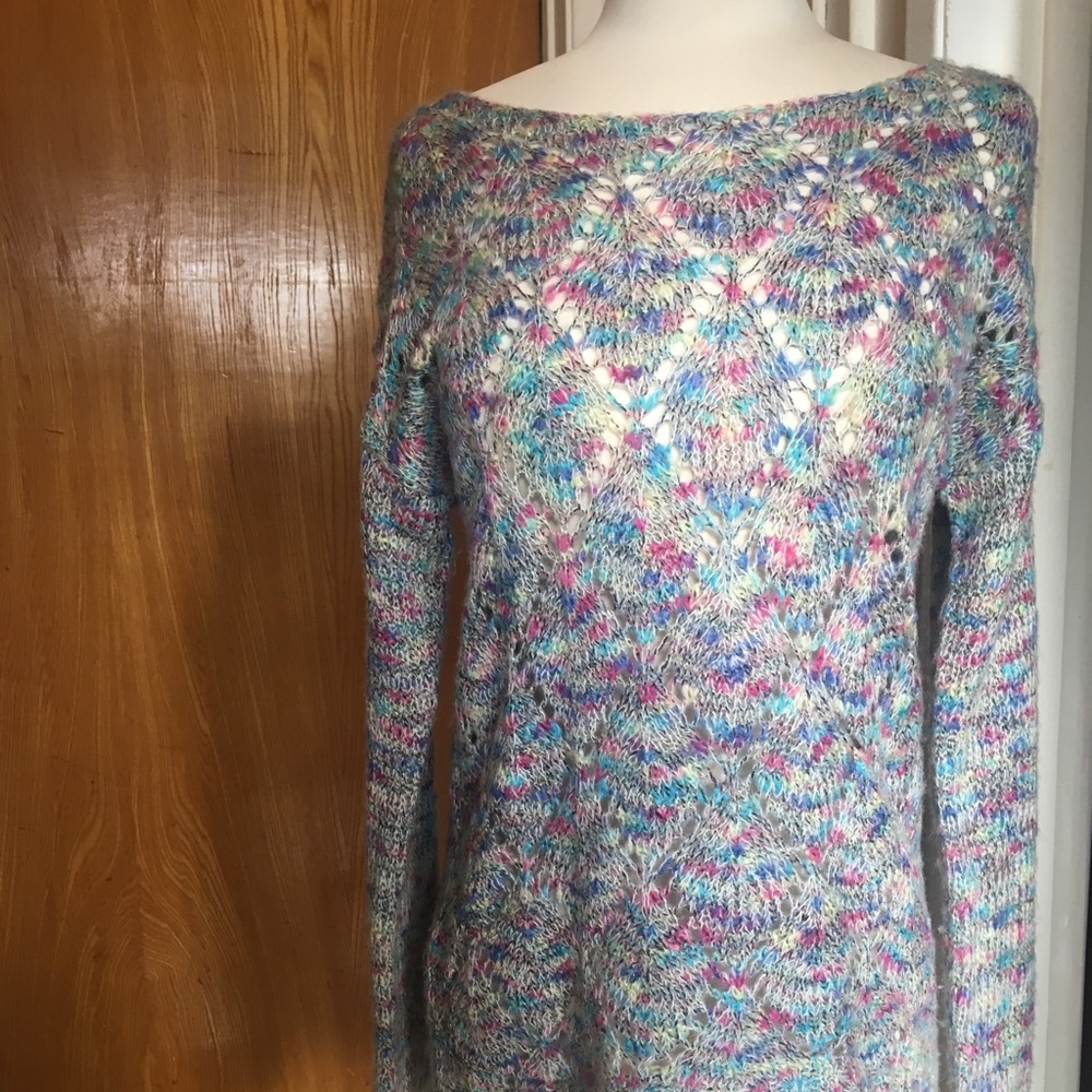 SOLD** Multicolored long sleeve sweater size S
